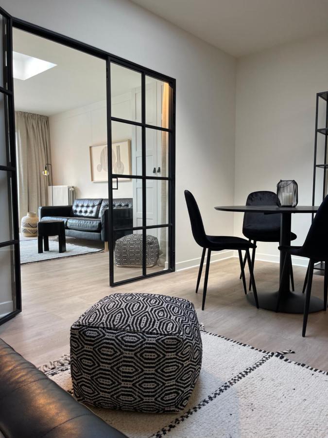 Unique Luxury Apartment With Cosy Garden! เกนต์ ภายนอก รูปภาพ