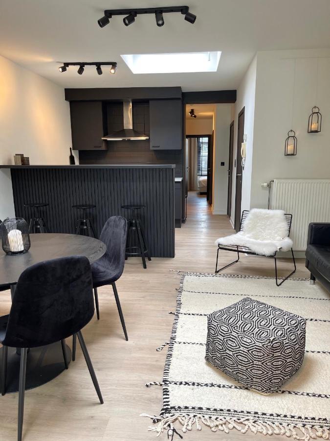 Unique Luxury Apartment With Cosy Garden! เกนต์ ภายนอก รูปภาพ