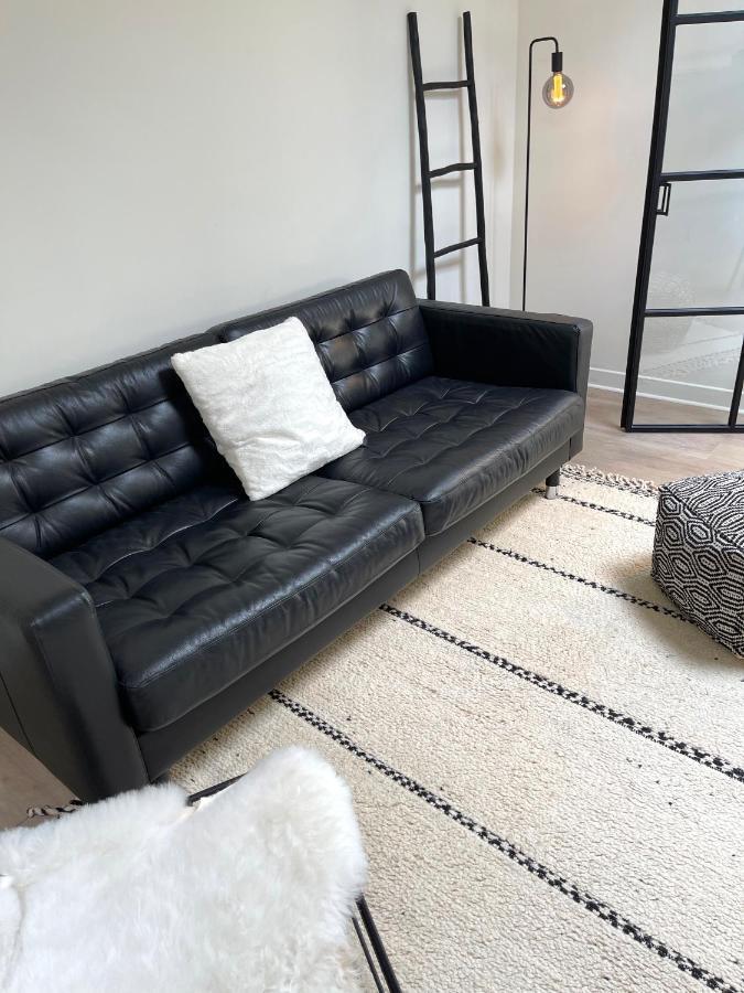 Unique Luxury Apartment With Cosy Garden! เกนต์ ภายนอก รูปภาพ