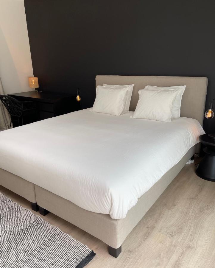 Unique Luxury Apartment With Cosy Garden! เกนต์ ภายนอก รูปภาพ