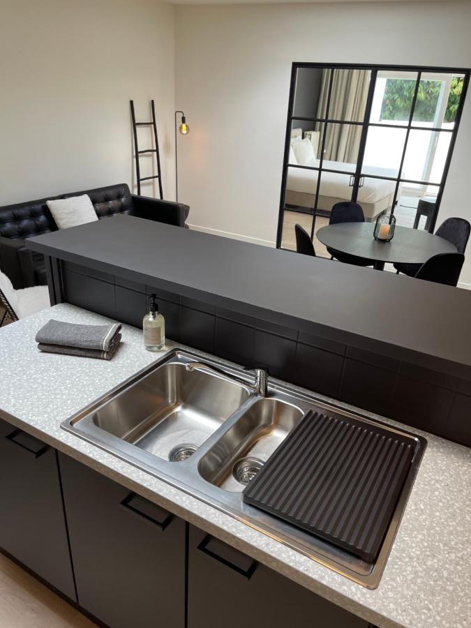 Unique Luxury Apartment With Cosy Garden! เกนต์ ภายนอก รูปภาพ